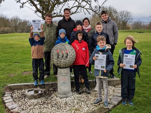verkl_Ballsammelaktion_1